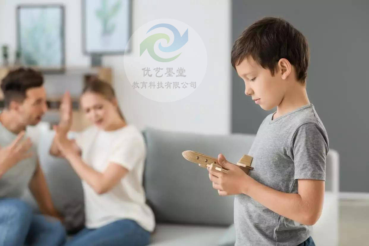 家庭教育中的青少年心理健康教育策略探讨