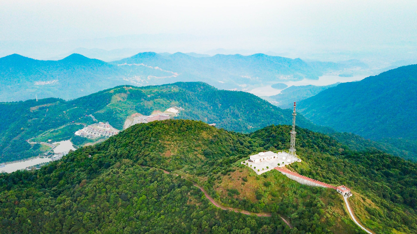 合肥市第四十六中学，知不足而奋进，望山远而前行——独特教育之路探索